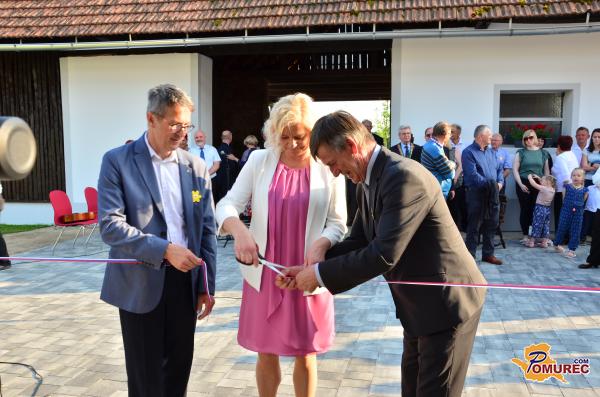 FOTO: Slavnostno otvorili obnovljeno rojstno hišo dr. Avgusta Pavla