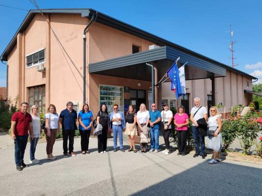 FOTO: Izmenjava dobrih praks: Razkrižje v podporo srbski podeželski skupnosti