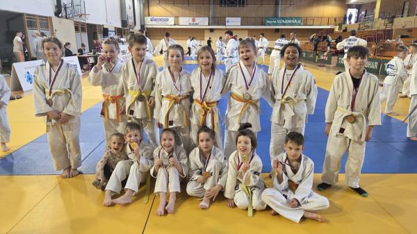 FOTO: Mladi judoisti iz Murske Sobote in Moravskih Toplic blesteli na Ptuju