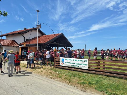 FOTO: V tem pomurskem kraju so lokalne dobrote odslej na voljo tudi sredi noči