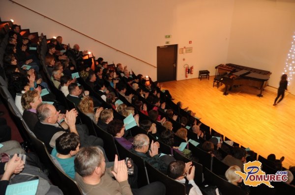FOTO: Predbožični koncert Glasbene šole Murska Sobota