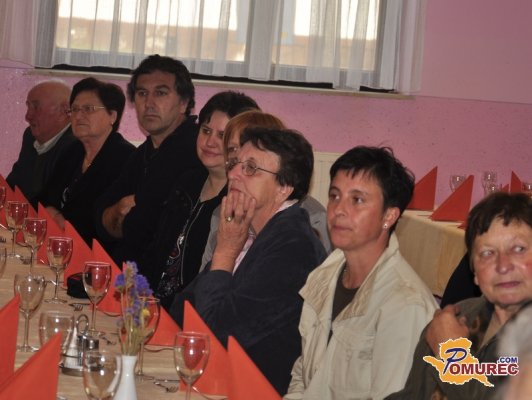 FOTO: V Satahovcih proslavo namenili materam in ženam