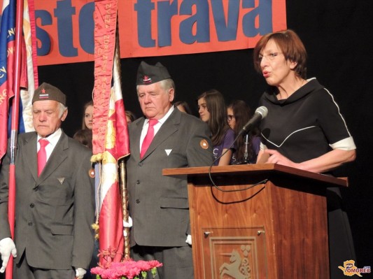 FOTO: Vika Potočnik slavnostna govornica na proslavi ob prazniku v Ljutomeru