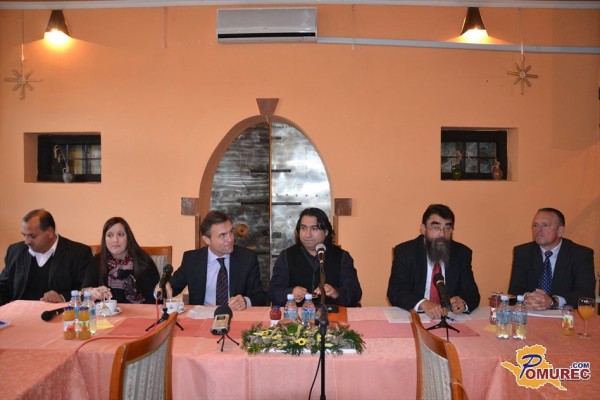 Simpozij romskega jezika