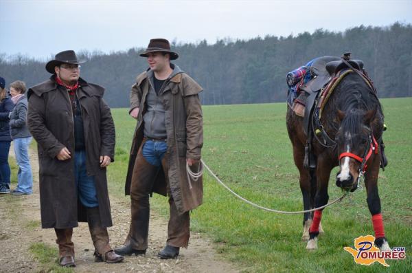 FOTO: Pri kapelici sv. Florjana v Beznovcih blagoslovili 20 konj