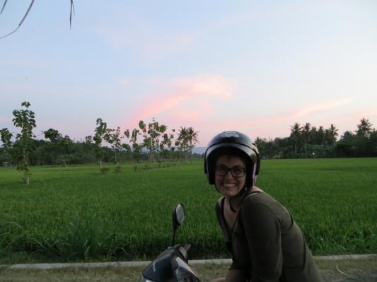 Tina Mertik - s štipendijo indonezijske vlade preživlja leto v Yogyakarti