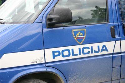 Gornja Radgona: Policisti mladoletniku zasegli OA