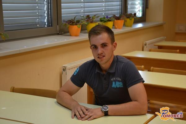 Andreas Sarjaš - zlati maturant iz Nedelice, ki obvlada matematiko in slovenščino
