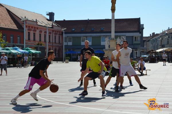 FOTO: Na 7. Basketu na Placi slavila ekipa Lipovac iz Celja