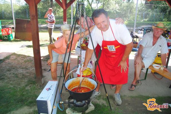 FOTO: Najboljše vampe na Kapci skuhala ekipa Štrk Velika Polana