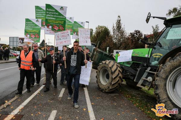 FOTO: Slovenski kmetje izrazili nezadovoljstvo nad stanjem domačega kmetijstva