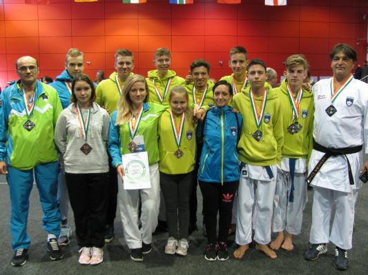 Karateisti murskosoboškega kluba na SP osvojili enajst medalj