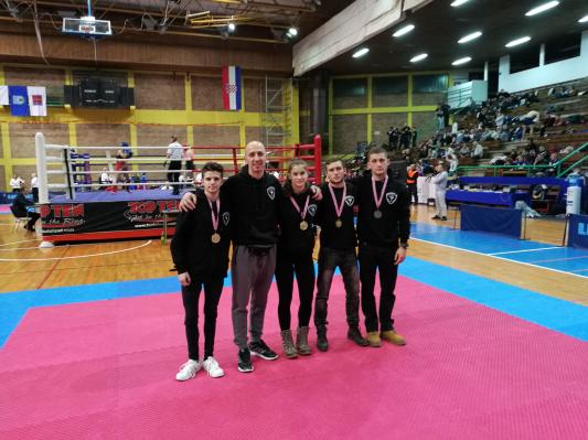 Murskosoboški kickboxerji se iz Hrvaške vračajo s štirimi medaljami