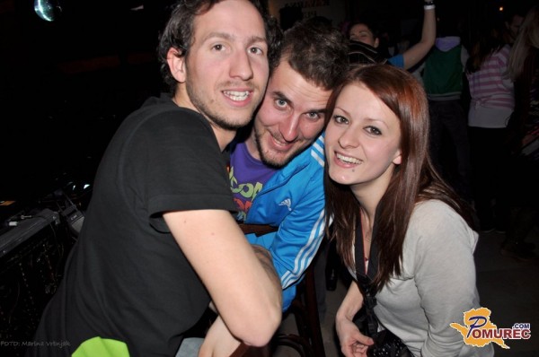 FOTO: CoverLover na 10. obletnici Kavarne Pub Weekend v Radencih