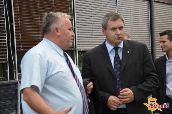 FOTO: Minister za kmetijstvo in okolje obiskal OŠ Puconci