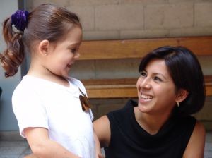 Vlada obljublja nemoteno delo učiteljice asistentke v Porabju