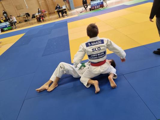 Pomurski judoisti do odličnih rezultatov v Komendi