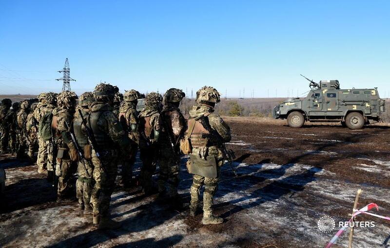 VIDÉO : le président ukrainien déclare la loi martiale