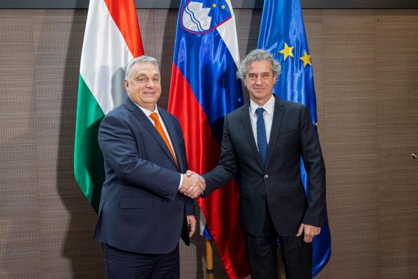 Golob in Orban uradno zagnala novi daljnovod Cirkovce-Pince