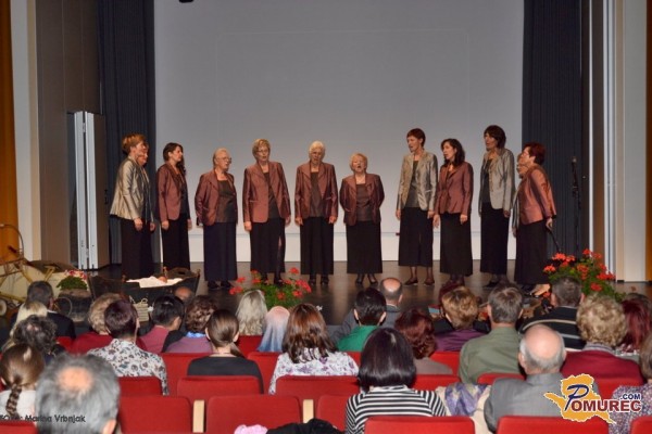 FOTO: Ljudske pevke iz. Sv. Jurija ob Ščavnici z novo zgoščenko Gda sen moli bija!