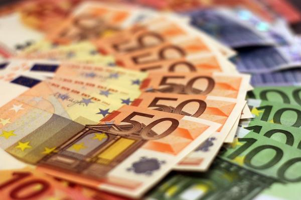 Državni proračun v januarju zabeležil 149 milijonov evrov presežka