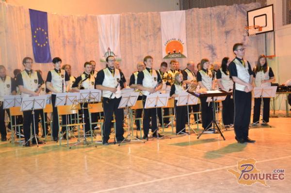 FOTO: Pihalni orkester Murska Sobota nastopil v Fokovcih