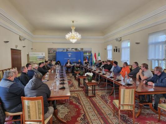 V Lendavi potekal sestanek med županom in kmeti