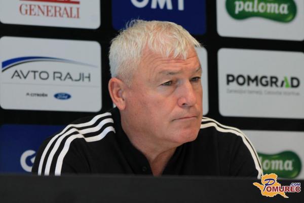 Bojan Jančar ni več trener nogometašic Mure