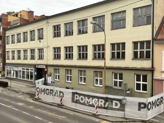 Začela so se dela preureditve nekdanje ekonomske šole v neprofitna stanovanja