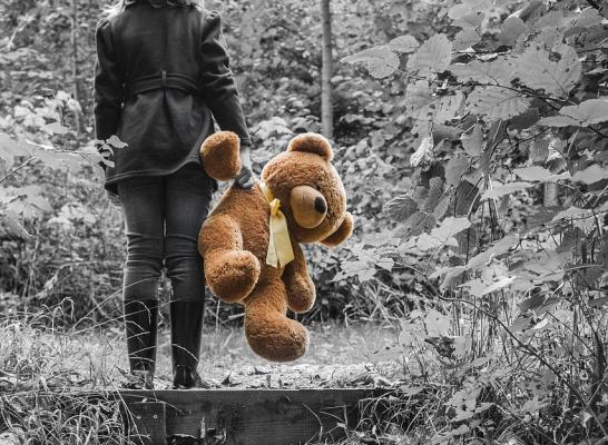 V znak podpore Junakom si pripnite zlato pentljo