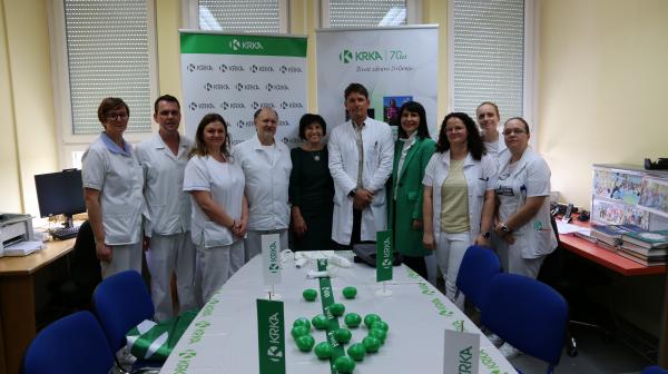 Murskosoboški bolnišnici donacija za boljšo diagnostiko in zdravljenje otrok in mladostnikov