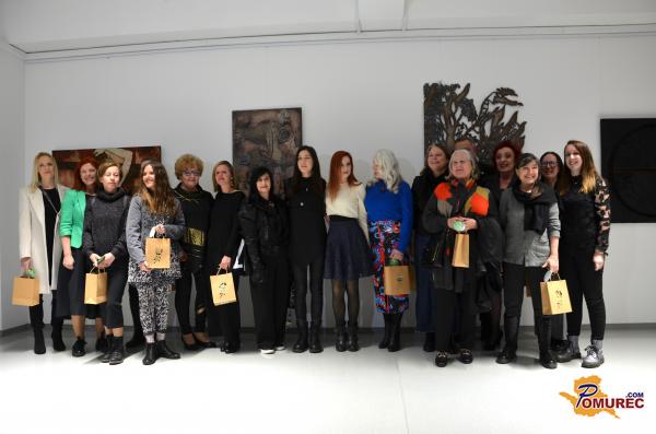 FOTO: Razstava Marčevski jin z deli sedemnajstih umetnic