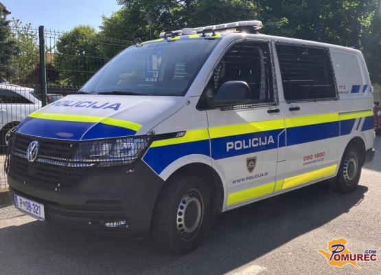 Prijeli dve osebi po tiralicah in obravnavali osem prometnih nesreč 