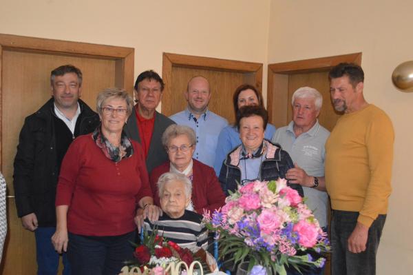 Helena Sever praznovala častitljivih sto let