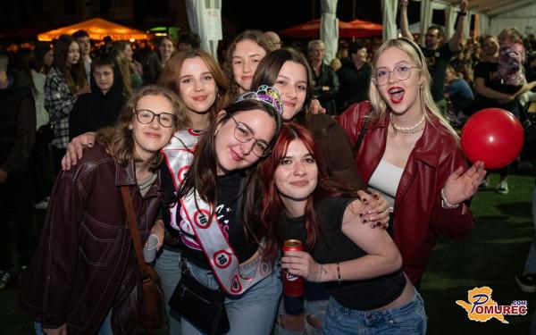 FOTO in VIDEO: V Bakovcih z Modrijani proslavili 100 let prostovoljnega gasilskega društva 