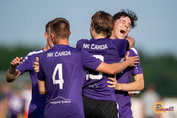 FOTO: Čarda brez poraza prišla do naslova prvaka