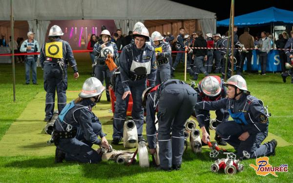 FOTO: V Strukovcih potekalo 8. nočno gasilsko tekmovanje