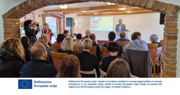 V ŽIVO: Zdravje v naših rokah: Informacije o kmetijstvu in razvoju podeželja