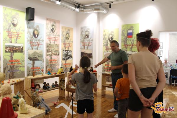 FOTO: V Ljutomeru so na Poletni muzejski noči odkrivali čarobni svet igrač