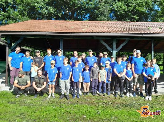 FOTO: Mladi ribiči na tradicionalnem taboru v Beltincih