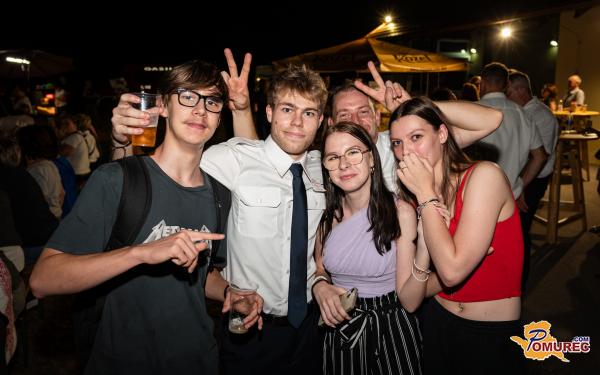 FOTO: Z Modrijani proslavili prevzem novega praporja