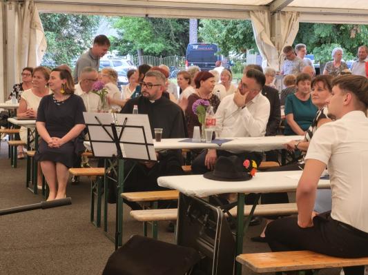 FOTO: Državna sekretarka je obiskala Porabje