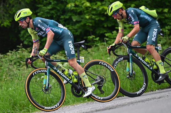 Roglič kljub krizi v zadnji etapi zmagovalec Dofineje