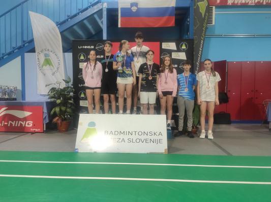Na državnem prvenstvu v badmintonu dosegli izjemne rezultate