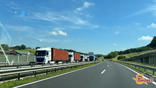 Ob koncu tedna pričakovan povečan promet z zastoji