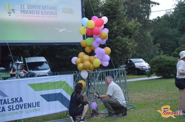 FOTO in VIDEO: Slovesno odprli odprto državno prvenstvo v letenju s toplozračnimi baloni 