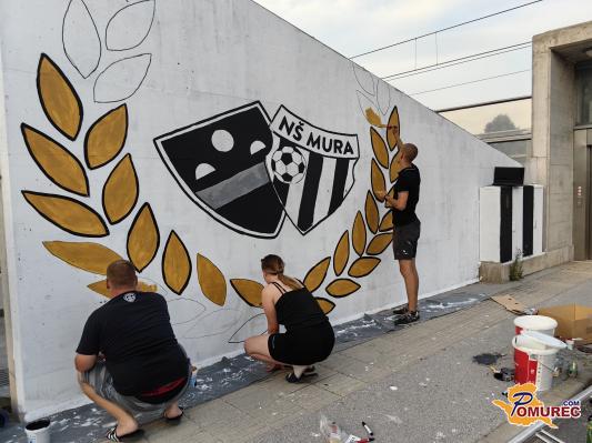 FOTO: Navijači Mure ob 100-letnici kluba ustvarili nov grafit
