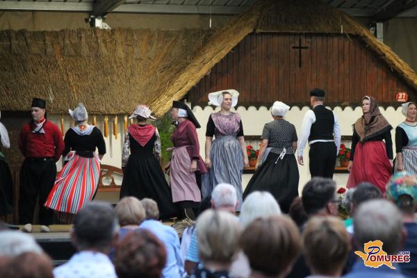 FOTO in VIDEO: Drugi dan mednarodnega folklornega festivala v znamenju tuje folklore