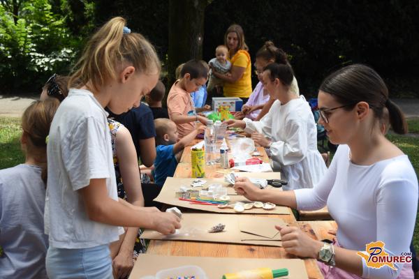 FOTO: V mestnem parku kreativno in ustvarjalno 