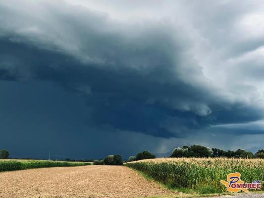 Toplotna obremenitev je velika, popoldne so možne nevihte, lahko naraste tudi reka Mura
